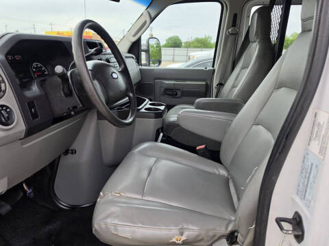 2009 Ford E-Series E-150