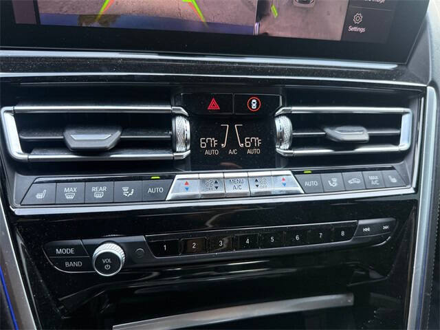 2023 BMW 8 Series 840i