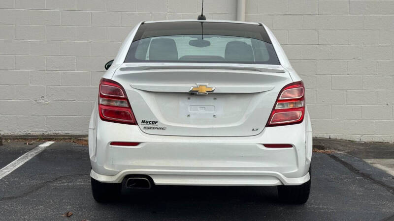 2017 Chevrolet Sonic LT Auto