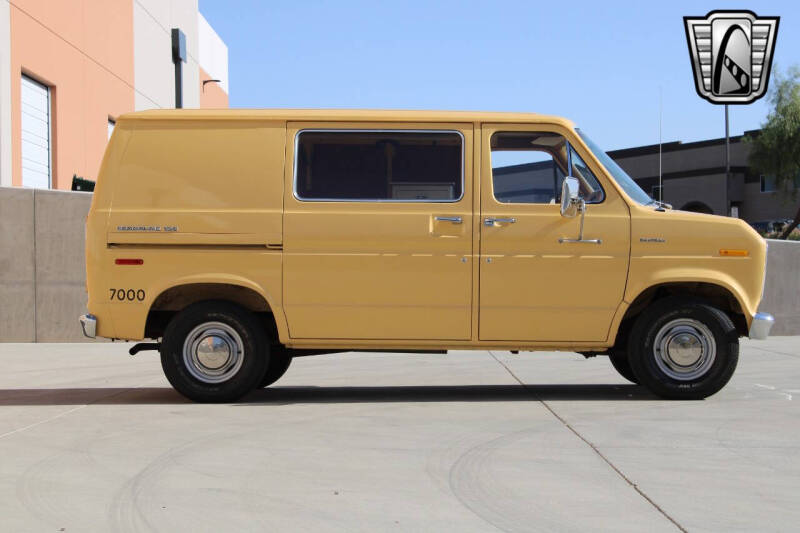 1976 Ford Campervan