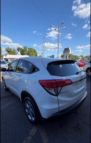2021 Honda HR-V LX