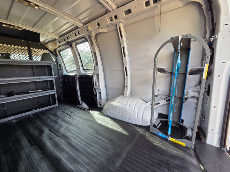 2020 Chevrolet Express 2500