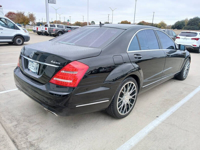 2012 Mercedes-Benz S-Class S 550 4MATIC