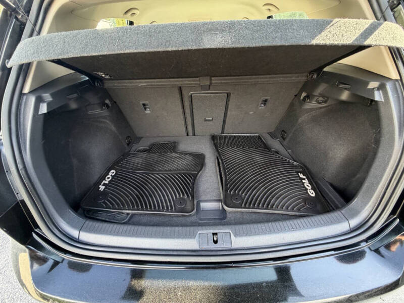 2015 Volkswagen Golf TSI S