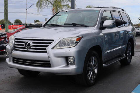 2013 Lexus LX 570
