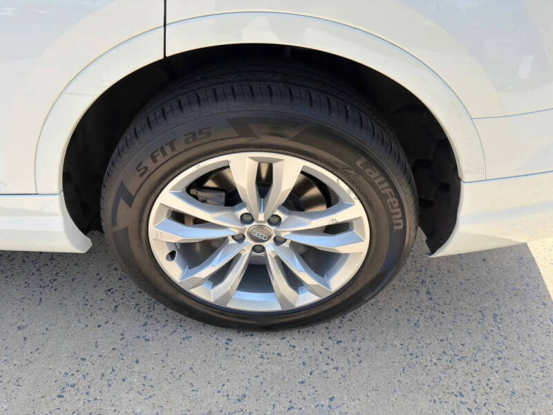 2017 Audi Q7 2.0T quattro Premium Plus