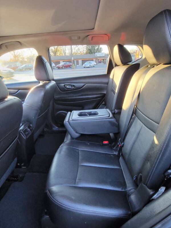 2016 Nissan Rogue SL