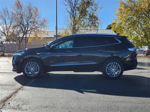 2023 Buick Enclave Avenir