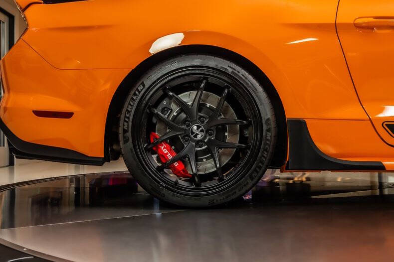 2020 Ford Mustang