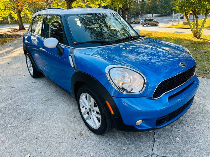 2013 MINI Countryman Countryman S photo 12