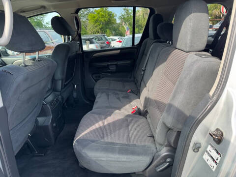 2012 Nissan Armada SV