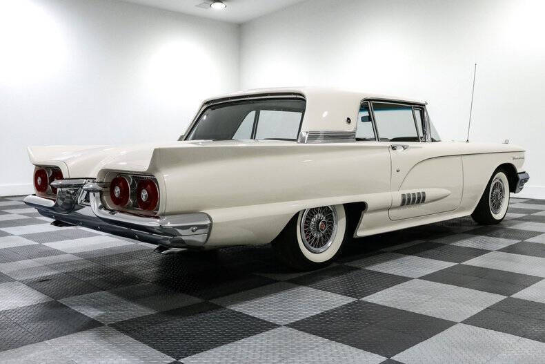 1958 Ford Thunderbird