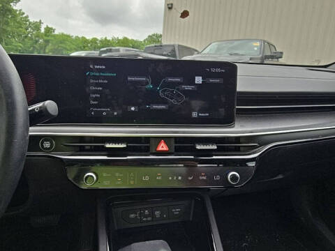 2025 Kia K5