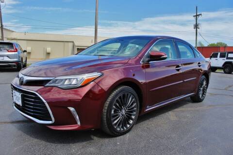 2018 Toyota Avalon for sale at PREMIER AUTO SALES in Carthage MO
