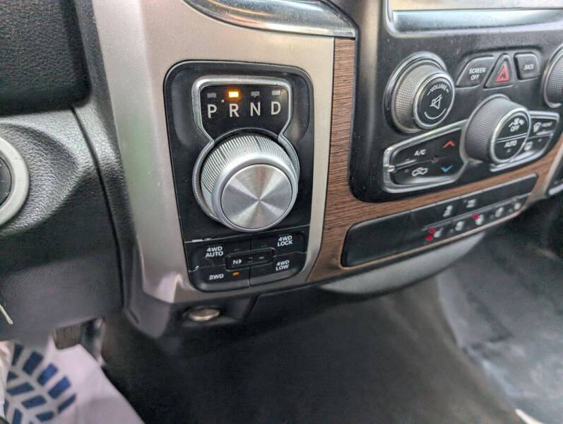 2017 RAM 1500 Laramie