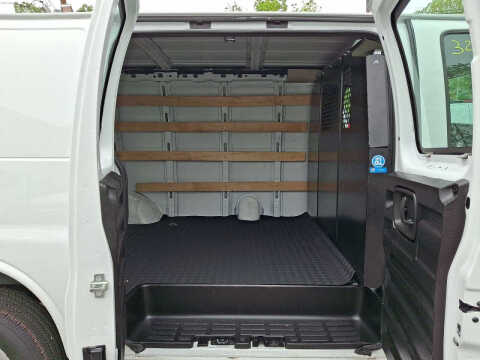 2024 Chevrolet Express 2500