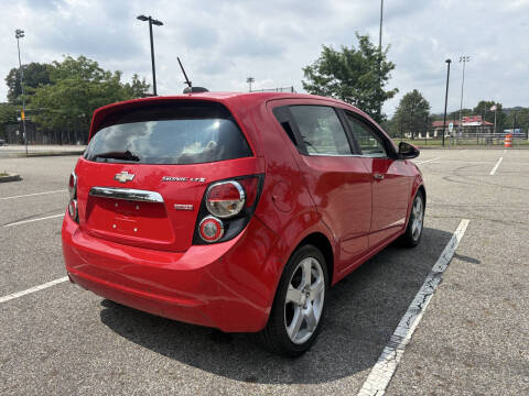 2016 Chevrolet Sonic LTZ Auto
