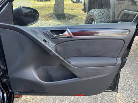 2014 Volkswagen GTI Wolfsburg Edition PZEV