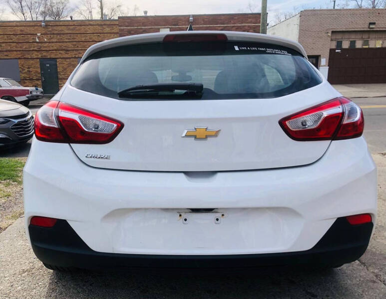 2019 Chevrolet Cruze LS