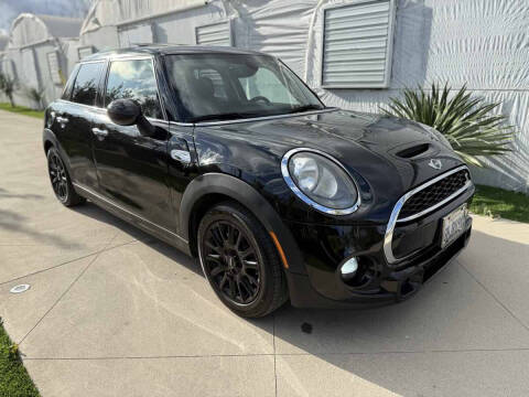 2015 MINI Hardtop 4 Door Cooper S