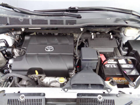 2012 Toyota Sienna Base 7-Passenger