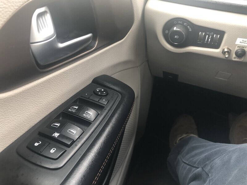 2019 Chrysler Pacifica Touring L