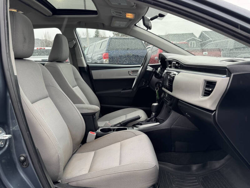 2015 Toyota Corolla LE Plus