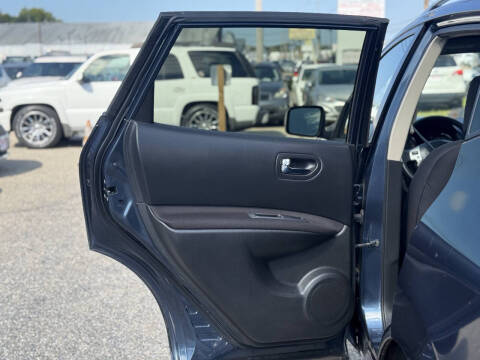 2015 Nissan Rogue Select S