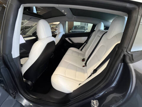 2018 Tesla Model 3 Performance