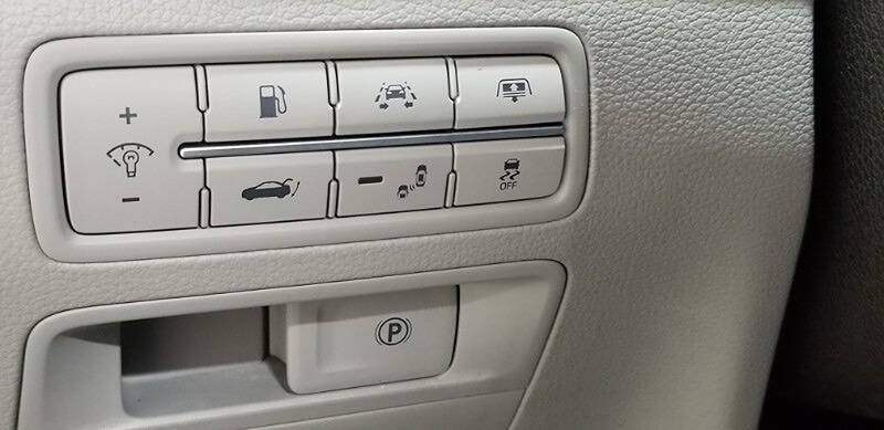 2017 Genesis G80 3.8