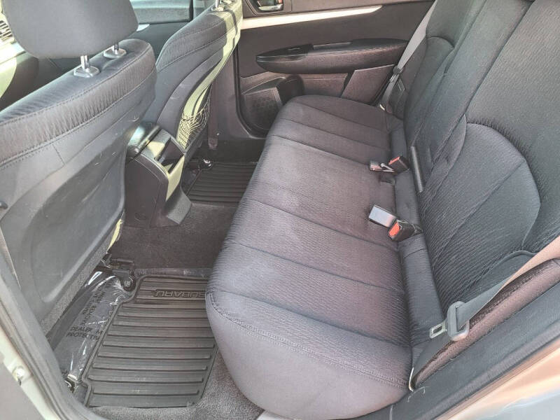 2011 Subaru Outback 2.5i Premium