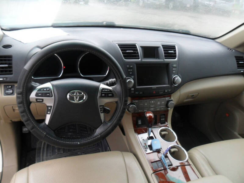 2011 Toyota Highlander Limited