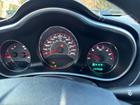 2013 Dodge Avenger SE