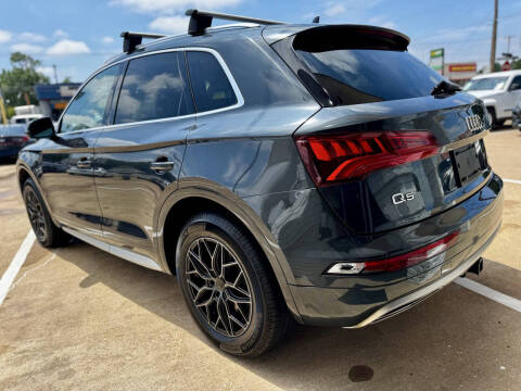 2019 Audi Q5 quattro Premium 45 TFSI