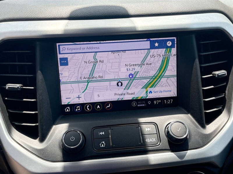 2023 GMC Acadia SLE