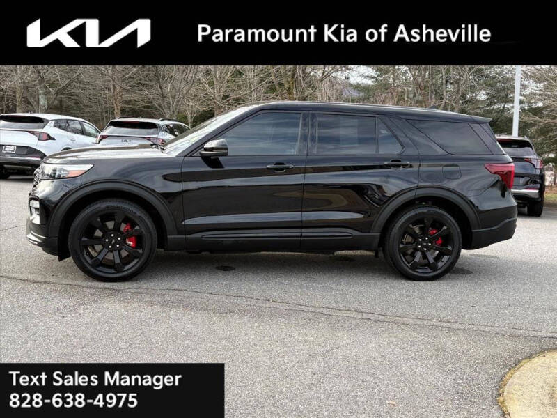 2022 Ford Explorer ST