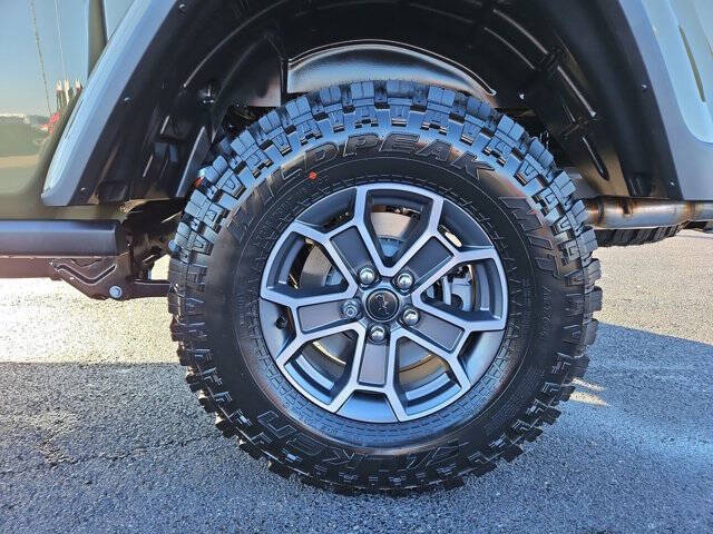 2026 Jeep Gladiator Mojave X