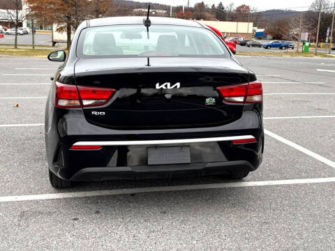 2023 Kia Rio LX