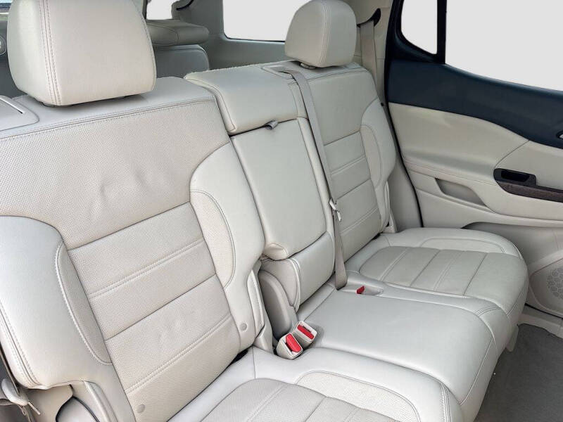 2020 GMC Acadia Denali