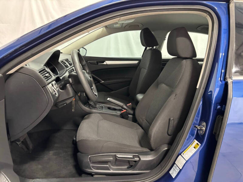 2017 Volkswagen Passat 1.8T S