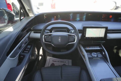 2025 Lincoln Nautilus Reserve