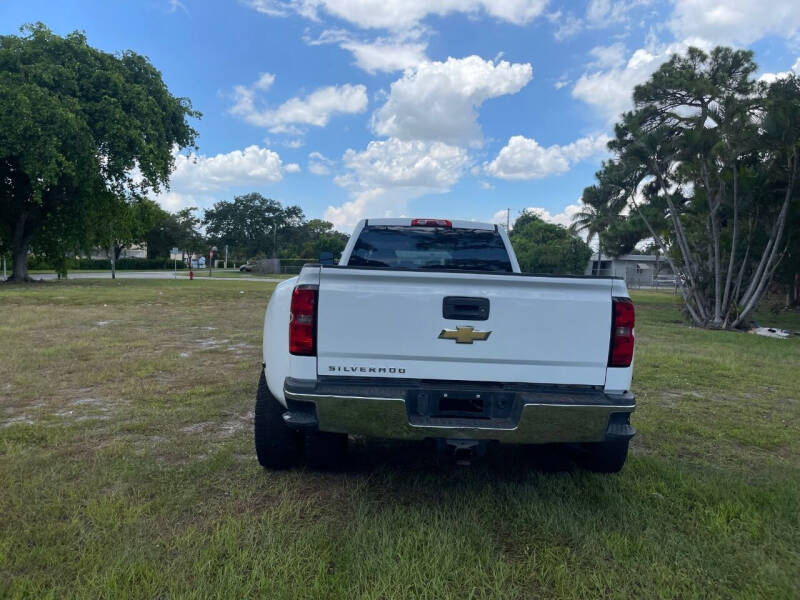 2015 Chevrolet 3500HD LCF