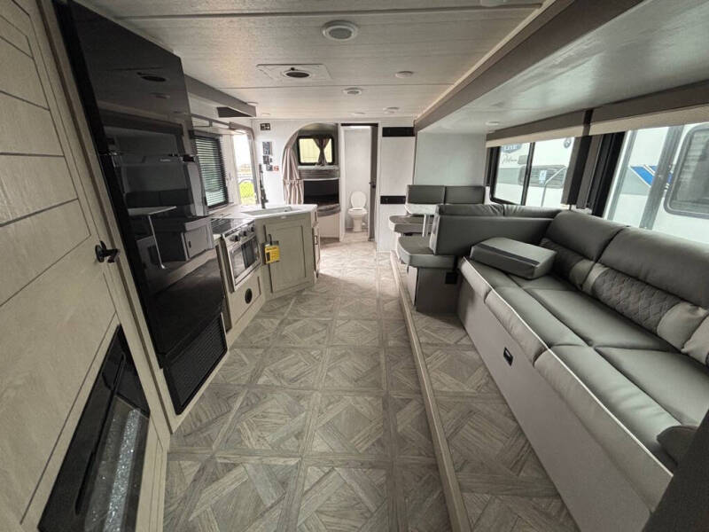 2024 Forest River SALEM CRUISE LI