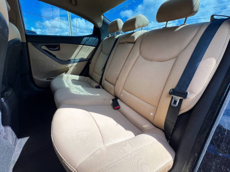 2011 Hyundai Elantra GLS