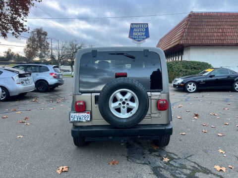 2004 Jeep Wrangler X