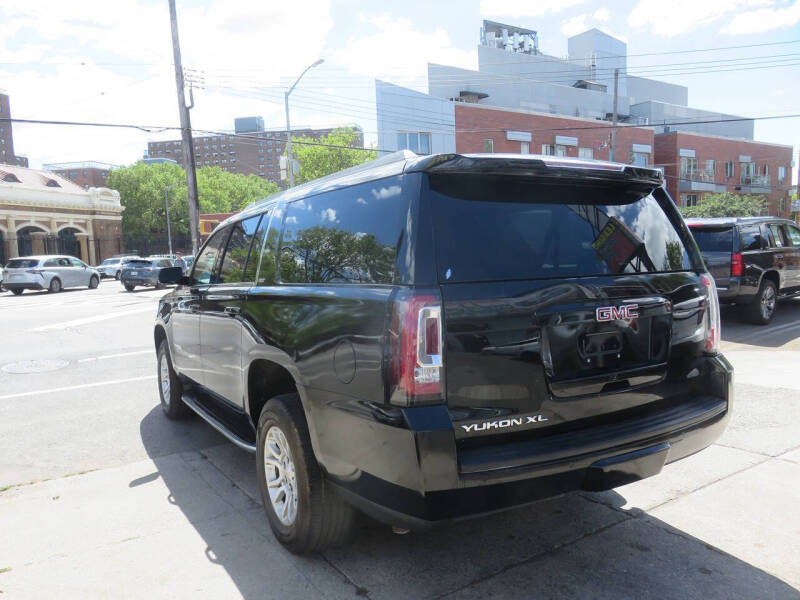 2016 GMC Yukon SLT