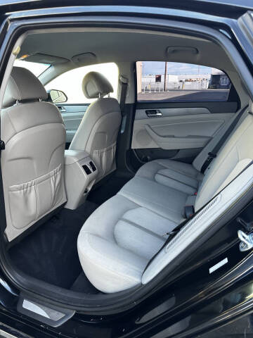 2017 Hyundai Sonata Plug-in Hybrid