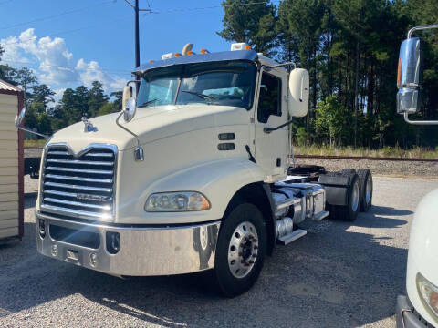 2012 Mack Pinnacle
