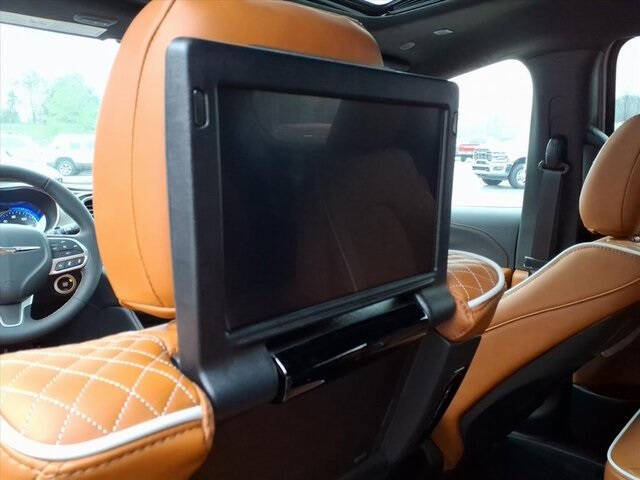 2026 Chrysler Pacifica Pinnacle