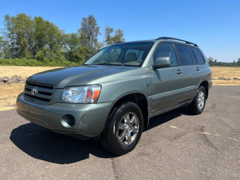 2005 Toyota Highlander for sale at Rave Auto Sales in Corvallis OR